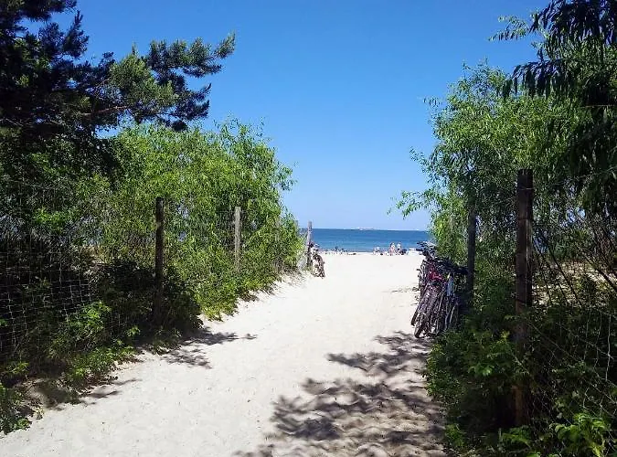 Roomsy Kolobrzeska * غدانسك